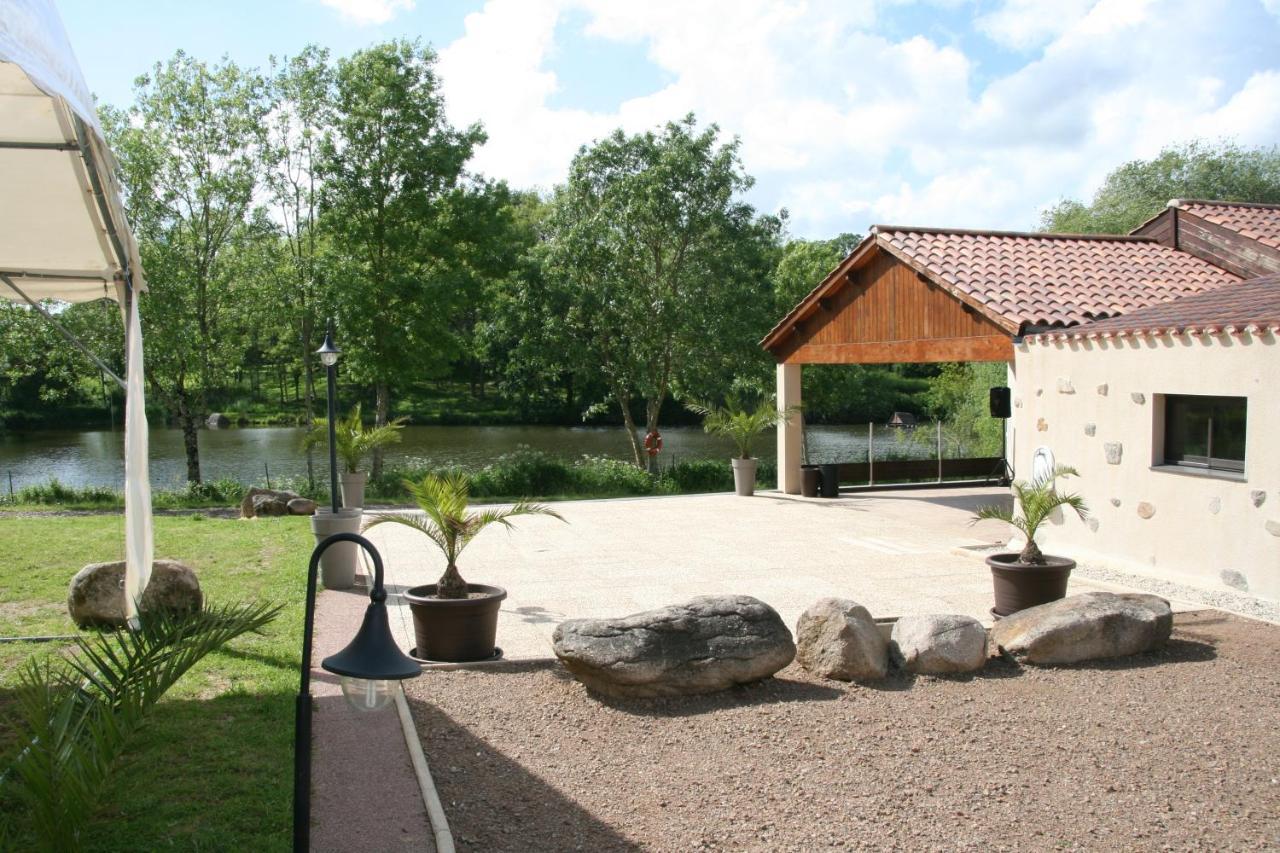 Logis De L'Aubonniere Hotell Chaille-sous-les-Ormeaux Exteriör bild